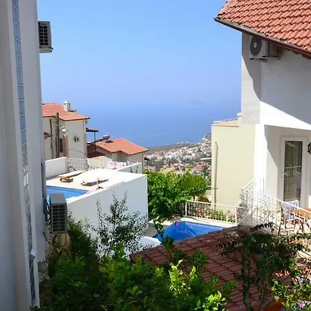 White Dream 3 Kalkan
